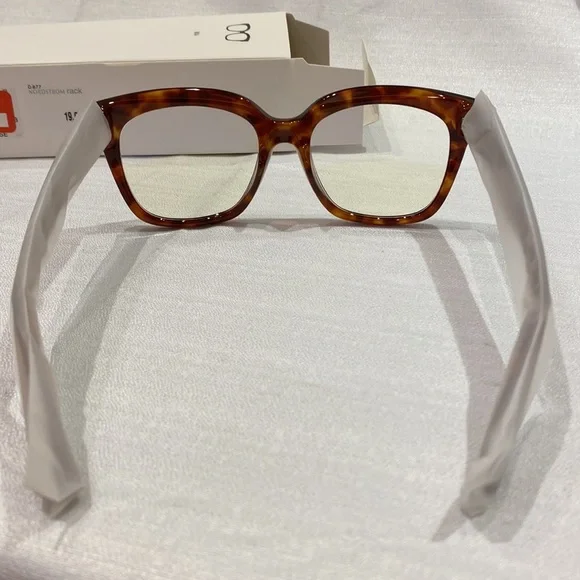 Diff Blue Light Glasses Mia With Tortoise Frame - Picture 2 of 3
